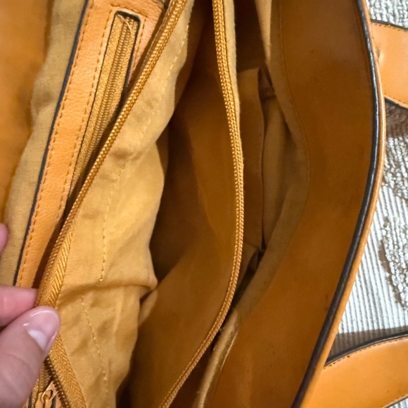 Vintage Y2K western Orange mustard leather shoulder bag baguette style purse - Picture 6 of 14